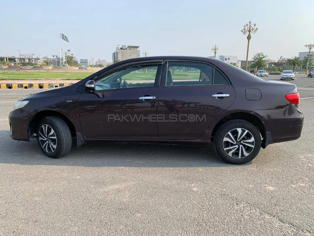 Toyota Corolla 2012 for Sale in Multan Image-1