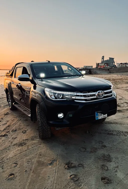 ٹویوٹا ہائیلکس 2020 for Sale in کراچی Image-1