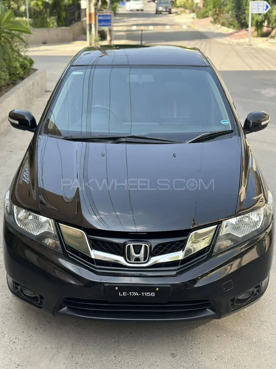 Honda City 2017 for Sale in Faisalabad Image-1
