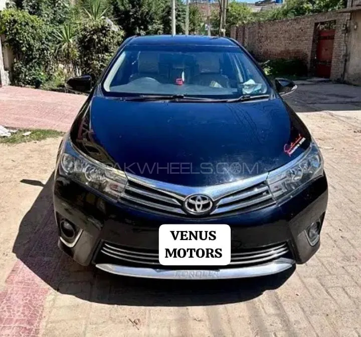 Toyota Corolla 2015 for Sale in Karachi Image-1