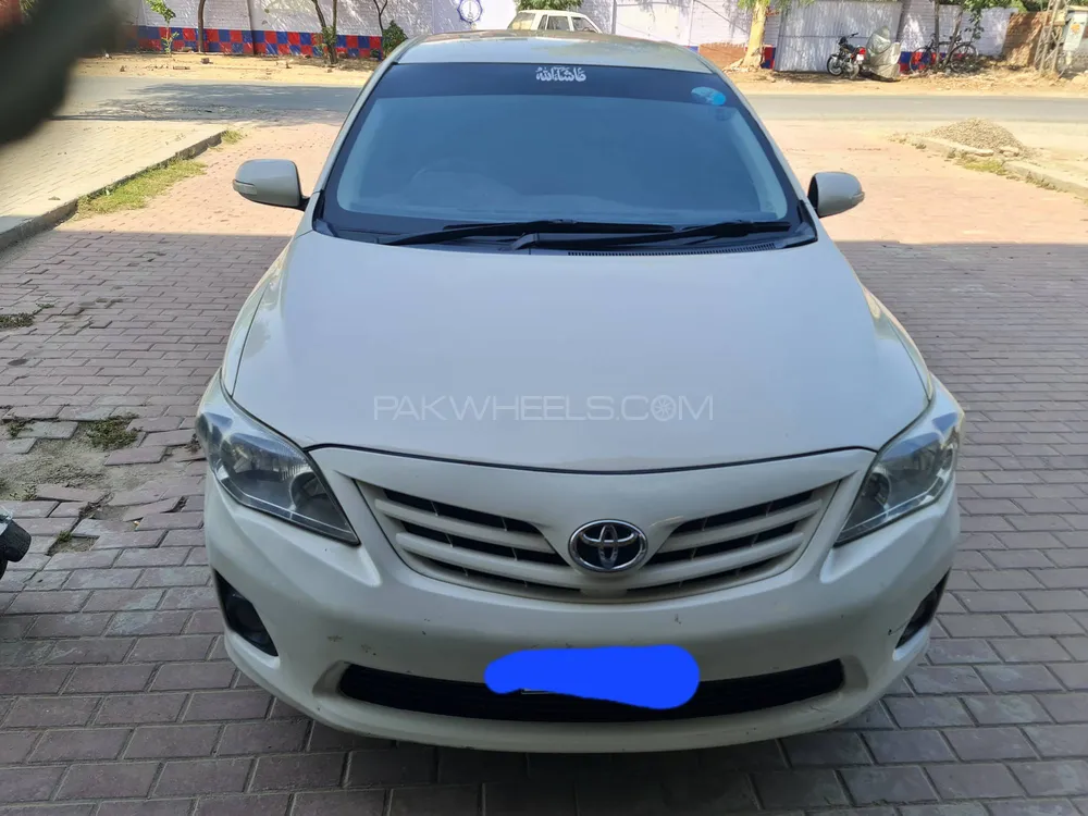 Toyota Corolla 2012 for Sale in Lahore Image-1