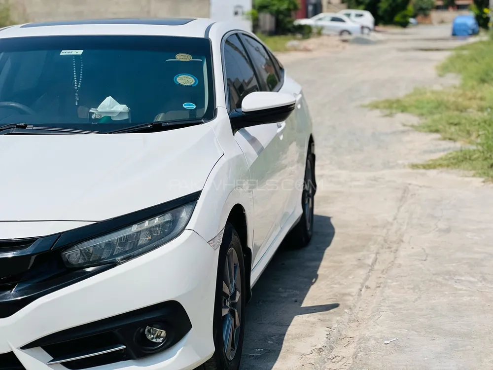 Honda Civic 2018 for Sale in Faisalabad Image-1