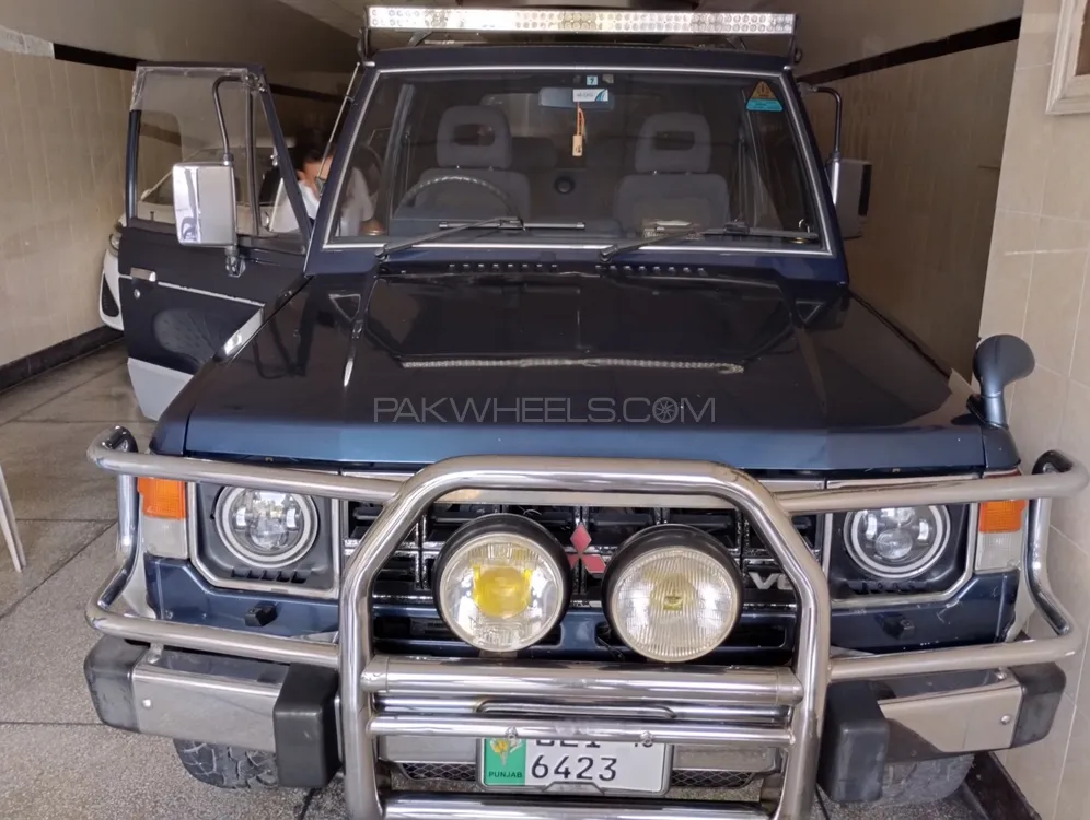 Mitsubishi Pajero 1988 for Sale in Faisalabad Image-1