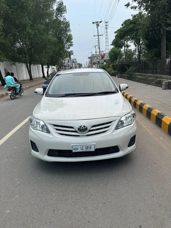 Toyota Corolla 2011 for Sale in Jhang Image-1