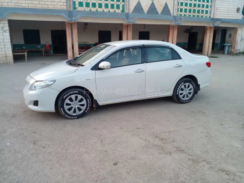 Toyota Corolla 2011 for Sale in Karak Image-1