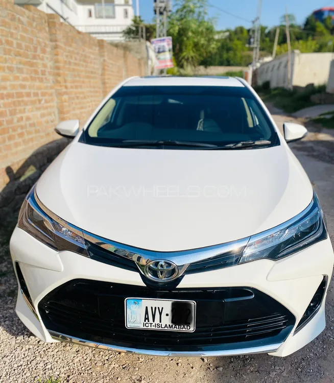 Toyota Corolla 2021 for Sale in Islamabad Image-1