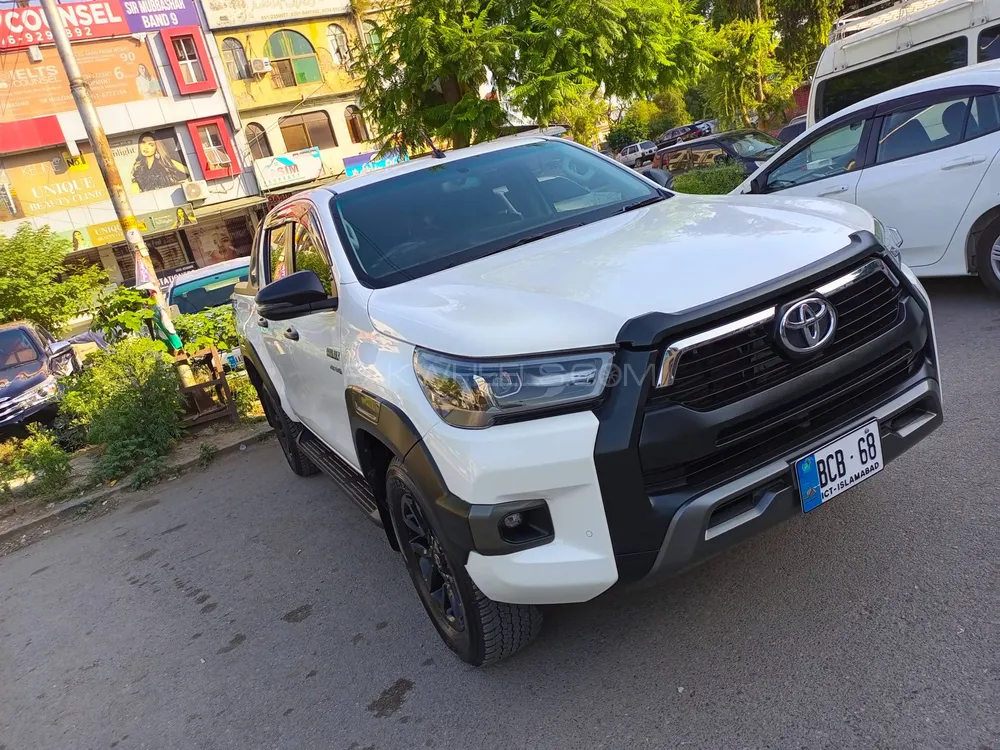 Toyota Hilux 2022 for Sale in Islamabad Image-1