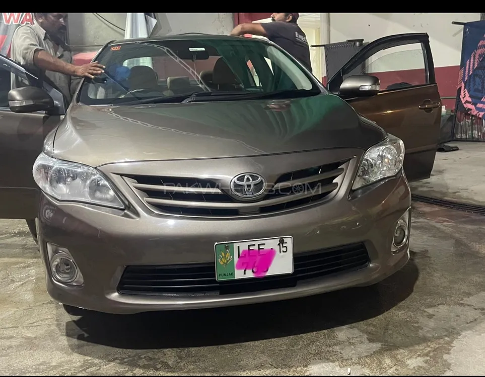 Toyota Corolla 2014 for Sale in Lahore Image-1
