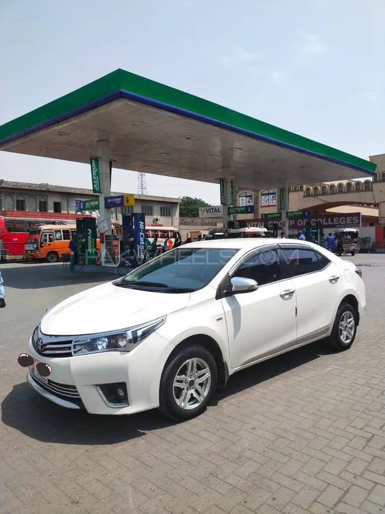 Toyota Corolla 2016 for Sale in Gujranwala Image-1