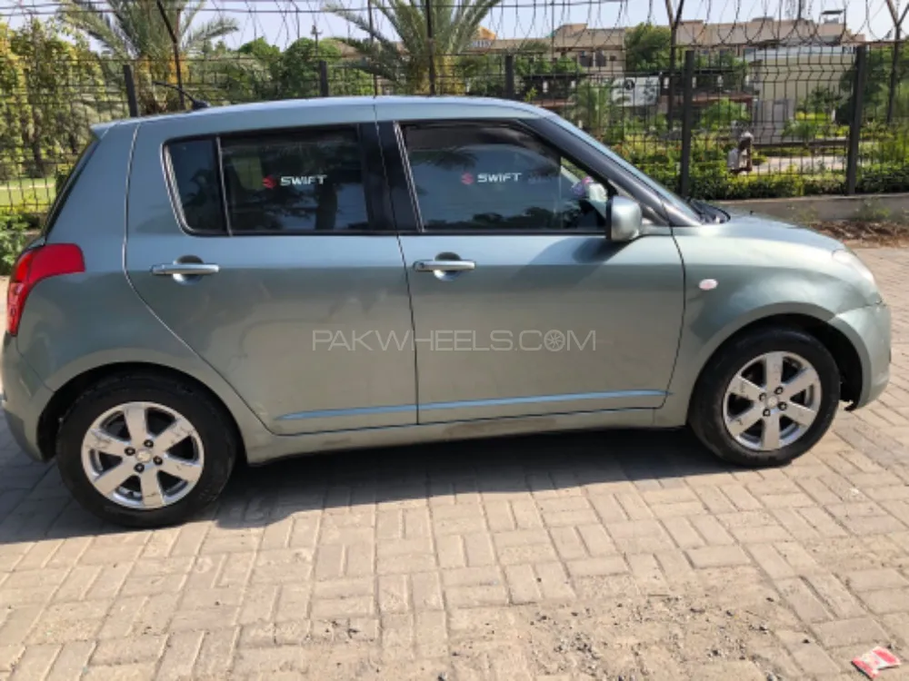Suzuki Swift 2012 for Sale in Lahore Image-1
