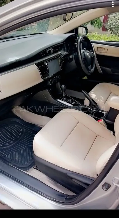 Toyota Corolla 2015 for Sale in Mandi bahauddin Image-1