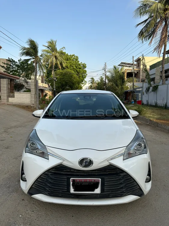 Toyota Vitz 2018 for Sale in Karachi Image-1