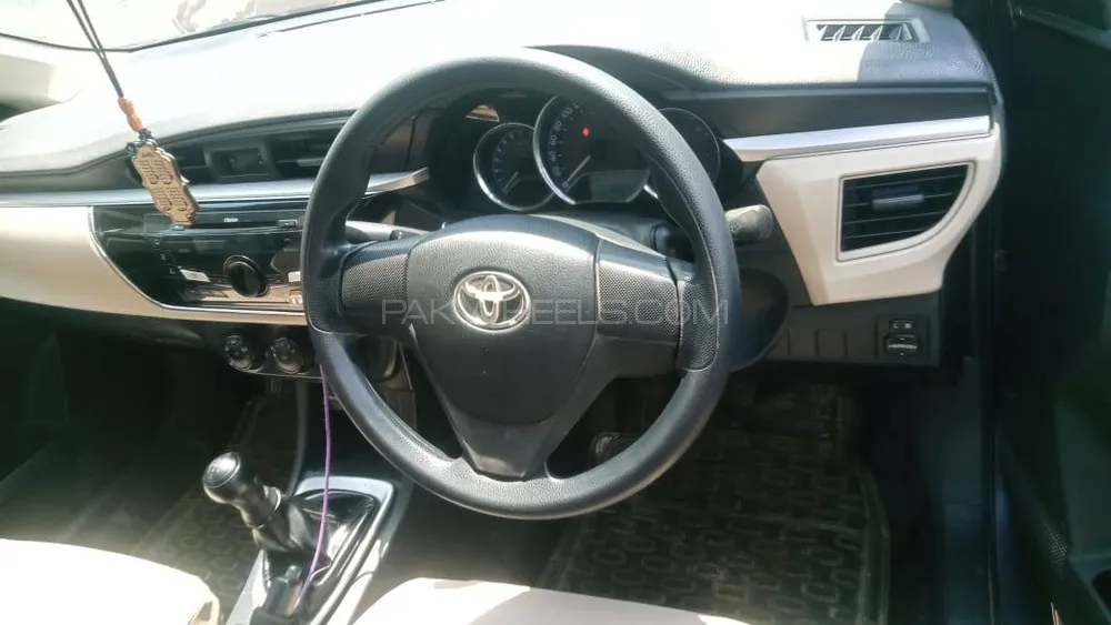 Toyota Corolla 2015 for Sale in Kamoke Image-1