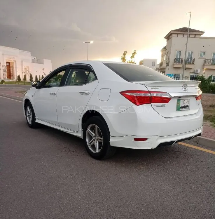 Toyota Corolla 2016 for Sale in Sarai alamgir Image-1