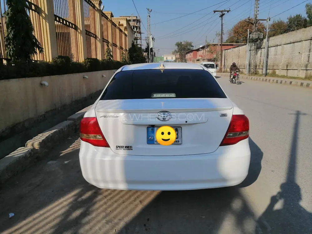 Toyota Corolla Axio 2007 for Sale in Peshawar Image-1