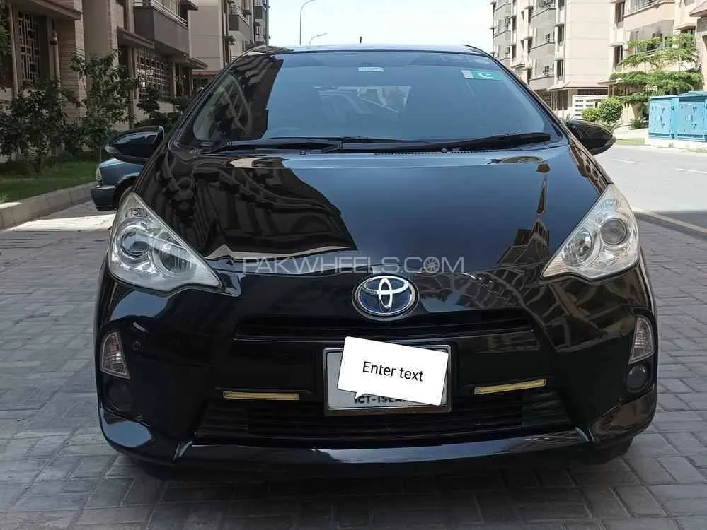 Toyota Aqua 2013 for Sale in Islamabad Image-1
