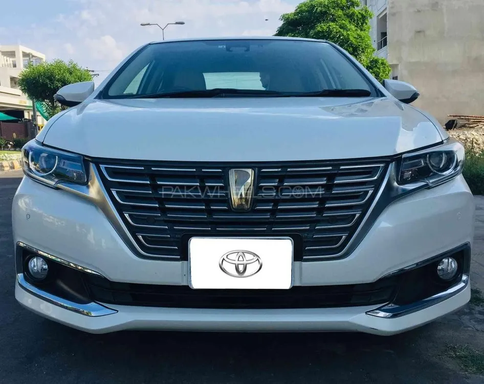 Toyota Premio 2018 for Sale in Gujranwala Image-1