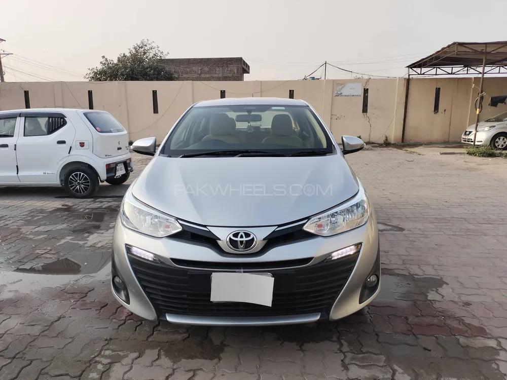 Toyota Yaris Sedan 2021 for Sale in Gujranwala Image-1