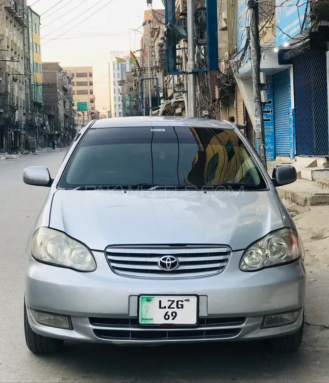 Toyota Corolla 2004 for Sale in Peshawar Image-1