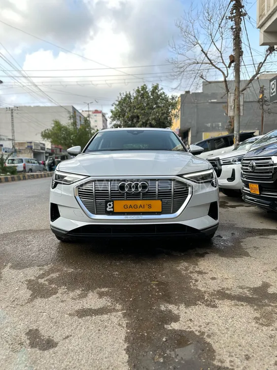 آوڈی ای-ٹران 2020 for Sale in کراچی Image-1