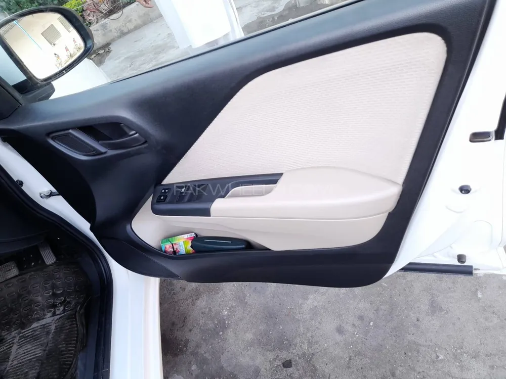 Honda City 2022 for Sale in Islamabad Image-1