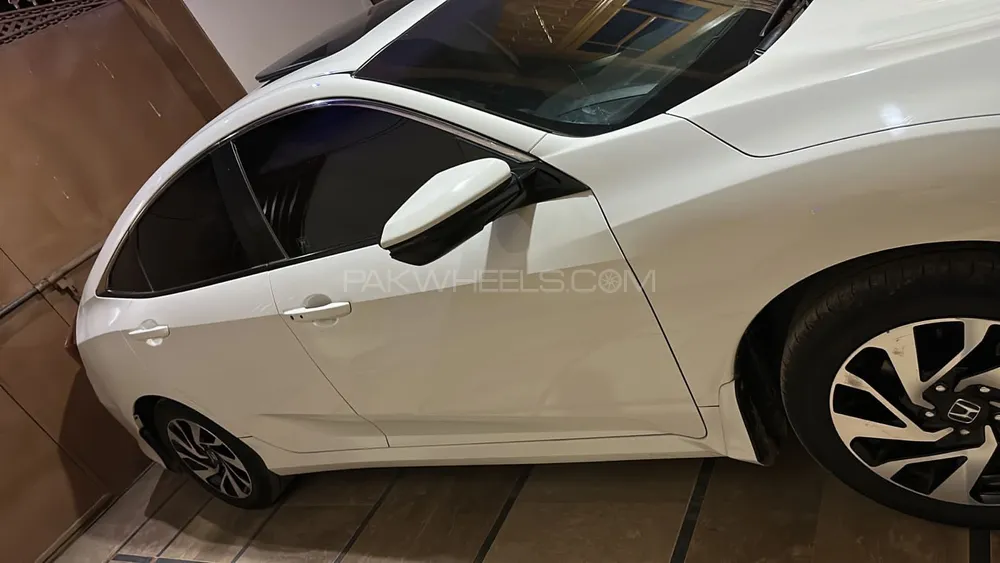 Honda Civic 2018 for Sale in Islamabad Image-1