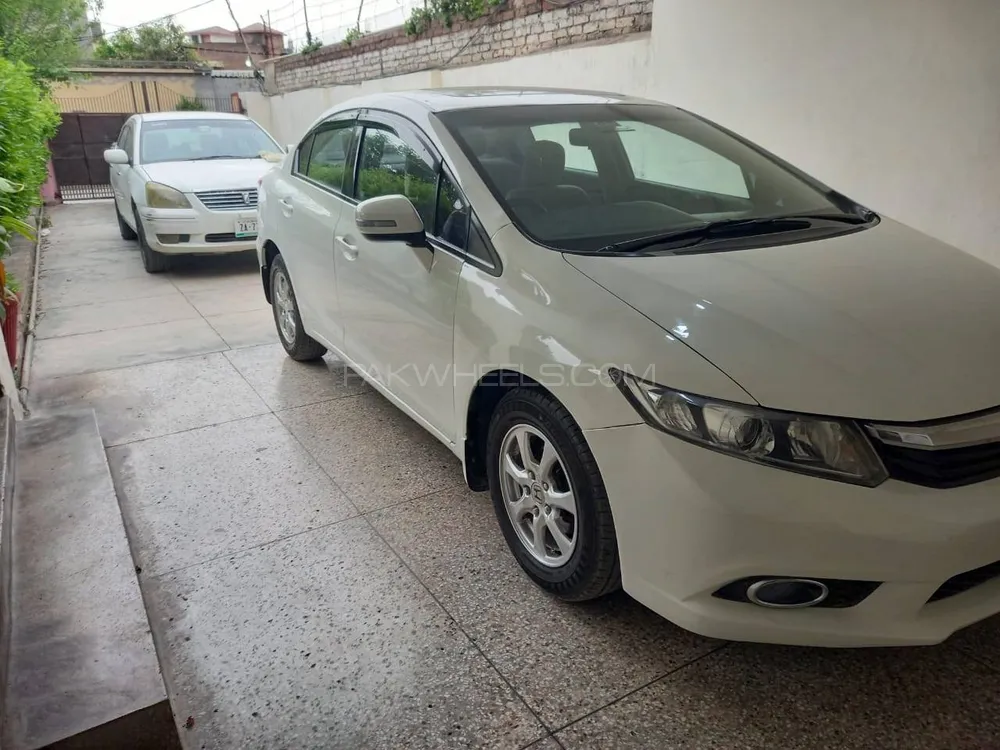 Honda Civic 2013 for Sale in Peshawar Image-1