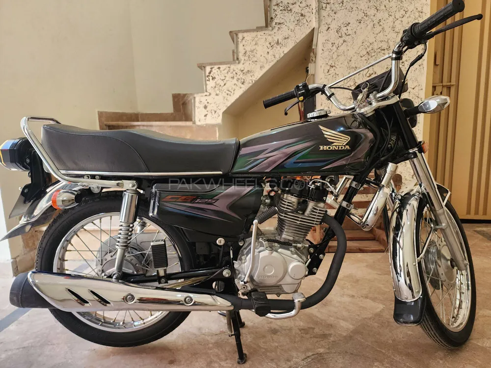 Used Honda CG 125 2023 Bike for sale in Lahore - 464530 | PakWheels