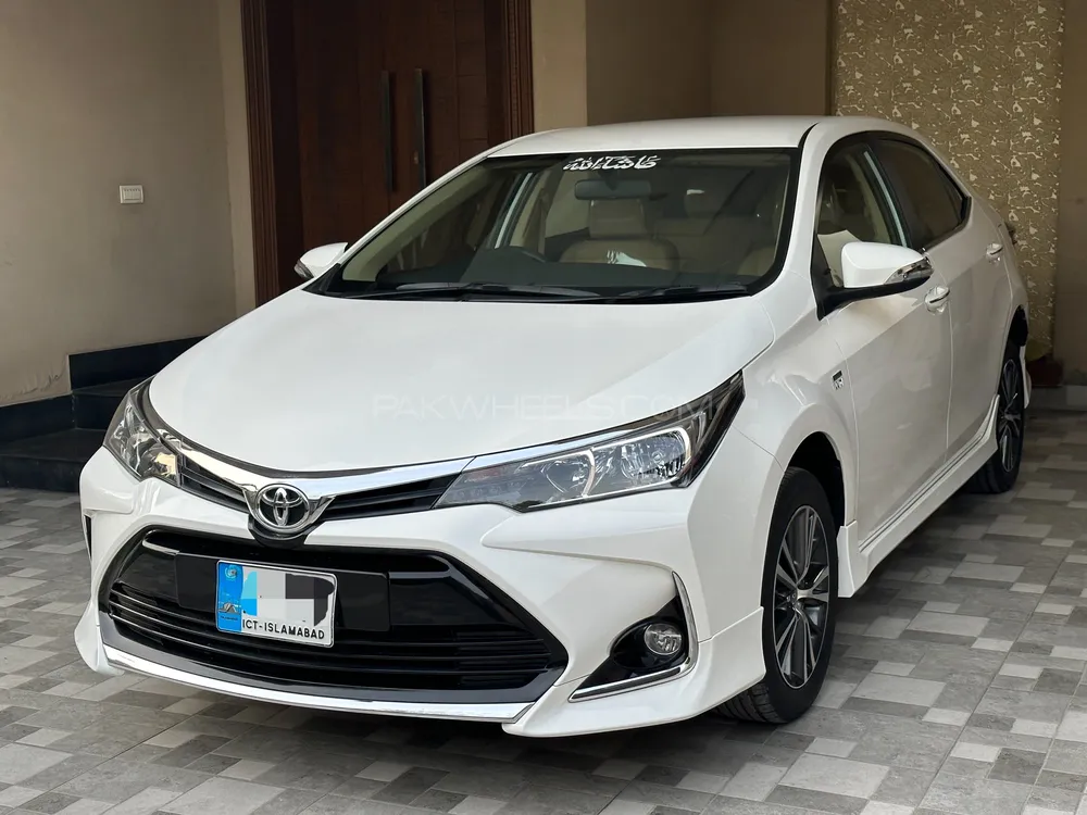 Toyota Corolla 2022 for Sale in Lahore Image-1