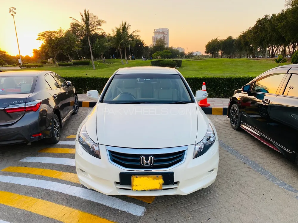 Honda Accord 2011 for Sale in Islamabad Image-1