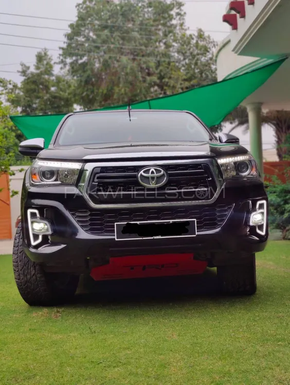 Toyota Hilux 2019 for Sale in Multan Image-1