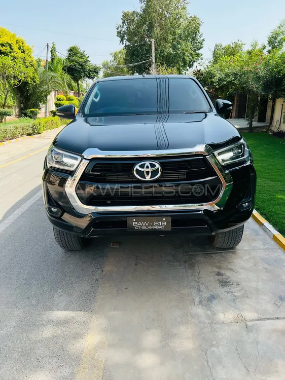 Toyota Hilux 2022 for Sale in Multan Image-1