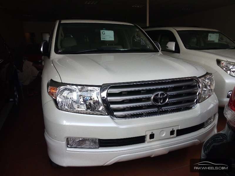 Toyota Land Cruiser 2010 for Sale in Multan Image-1
