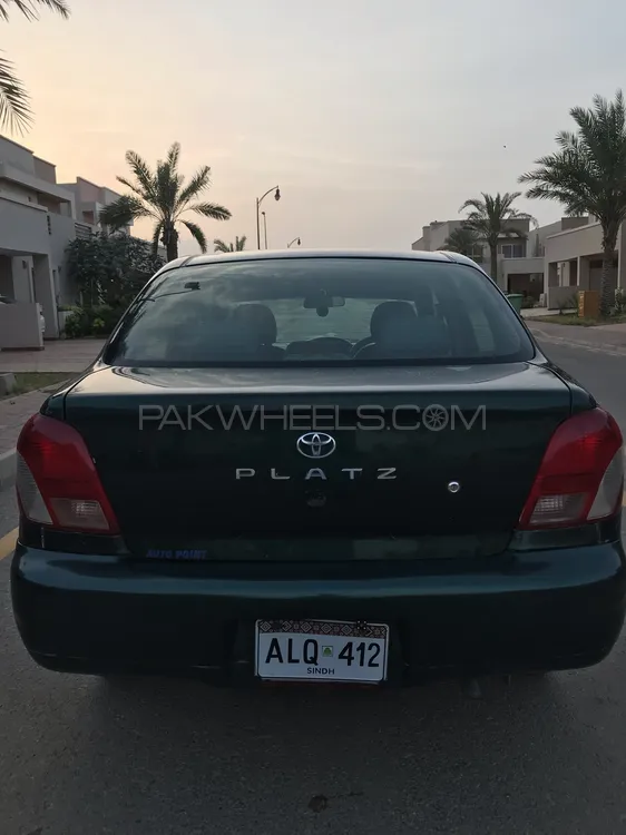 Toyota Platz 2000 for Sale in Karachi Image-1