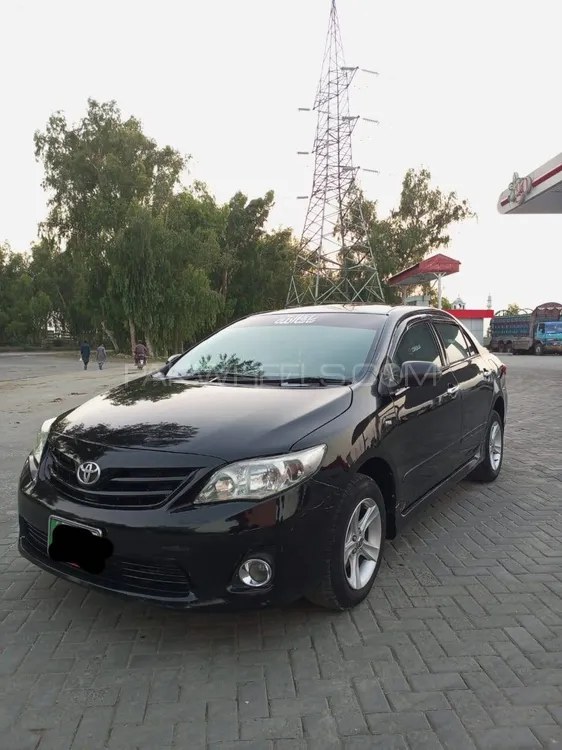 Toyota Corolla 2013 for Sale in Attock Image-1
