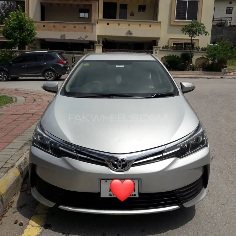 Toyota Corolla 2017 for Sale in Islamabad Image-1
