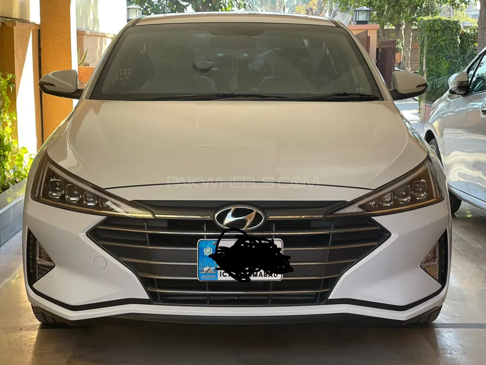 Hyundai Elantra 2023 for Sale in Kohat Image-1