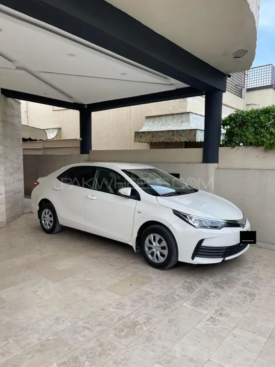 Toyota Corolla 2019 for Sale in Islamabad Image-1