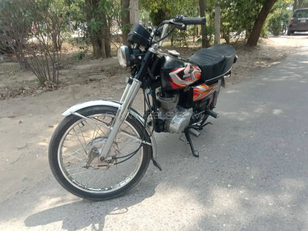 Used Honda CG 125 2006 Bike for sale in Lahore - 469275 | PakWheels