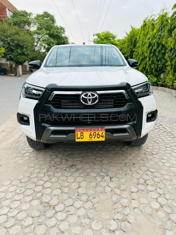Toyota Hilux 2022 for Sale in Multan Image-1