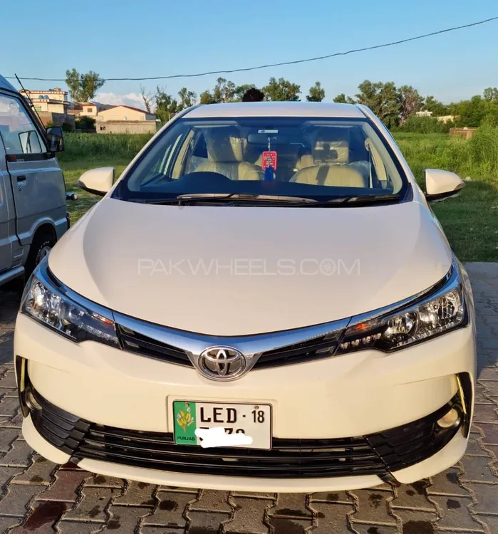 Toyota Corolla 2018 for Sale in Gujrat Image-1