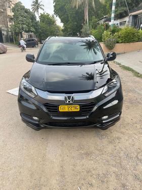 Used Honda Vezel Hybrid Z 2015