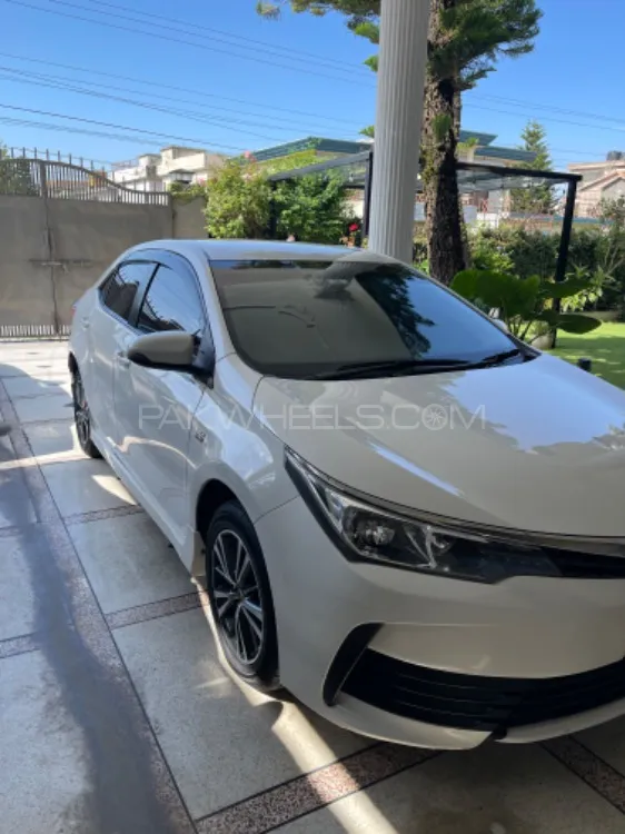 Toyota Corolla 2019 for Sale in Abbottabad Image-1
