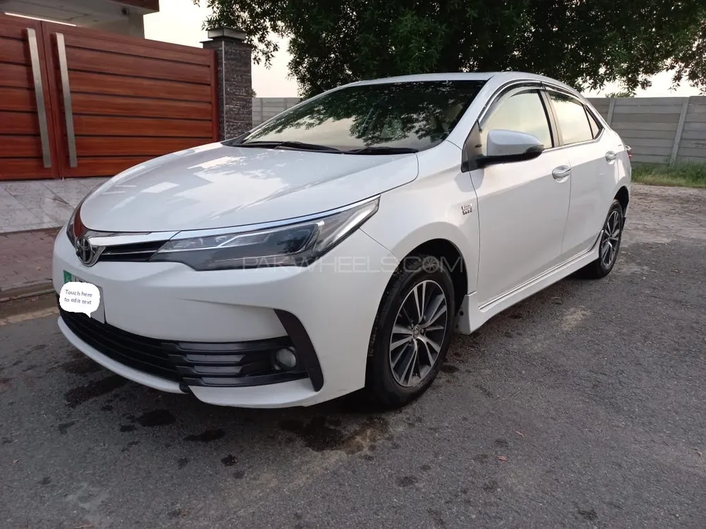 Toyota Corolla 2017 for Sale in Lahore Image-1
