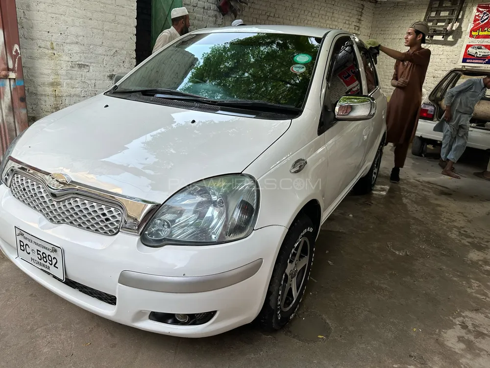 Toyota Vitz 1999 for Sale in Peshawar Image-1