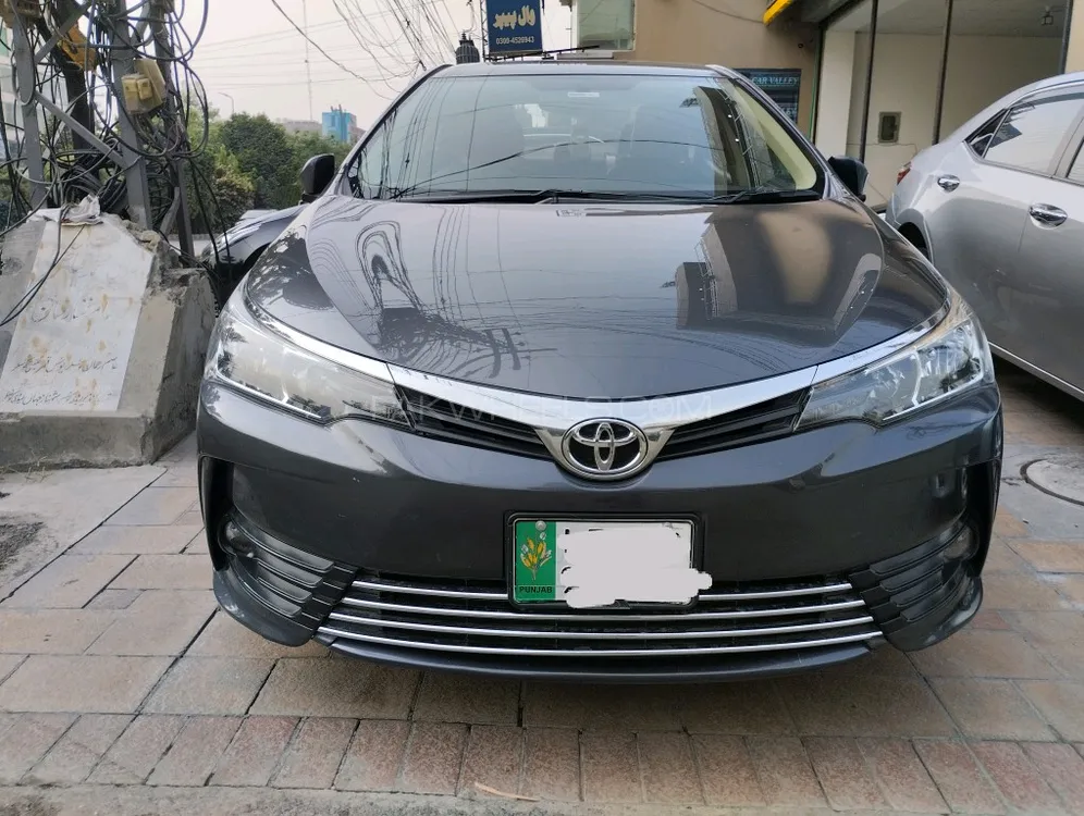 Toyota Corolla 2018 for Sale in Lahore Image-1