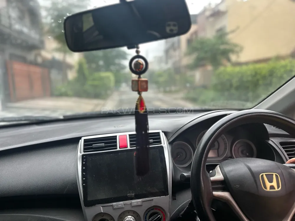 Honda City 2010 for Sale in Faisalabad Image-1