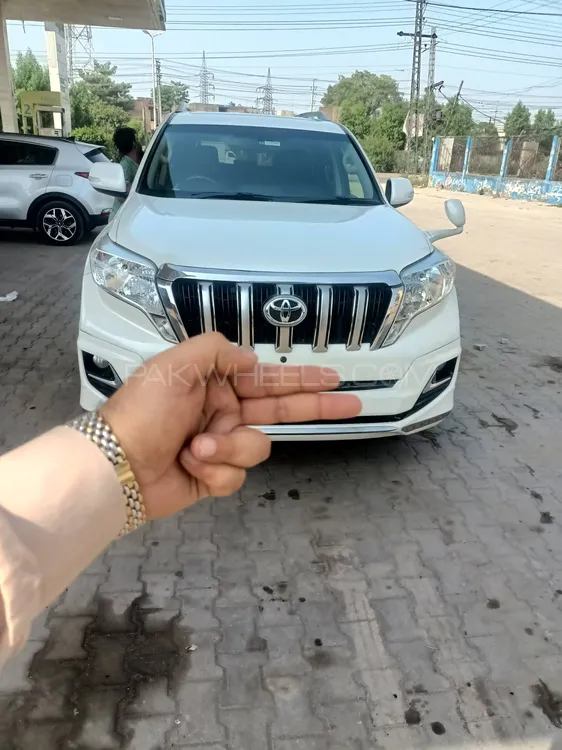 Toyota Prado 2012 for Sale in Lahore Image-1