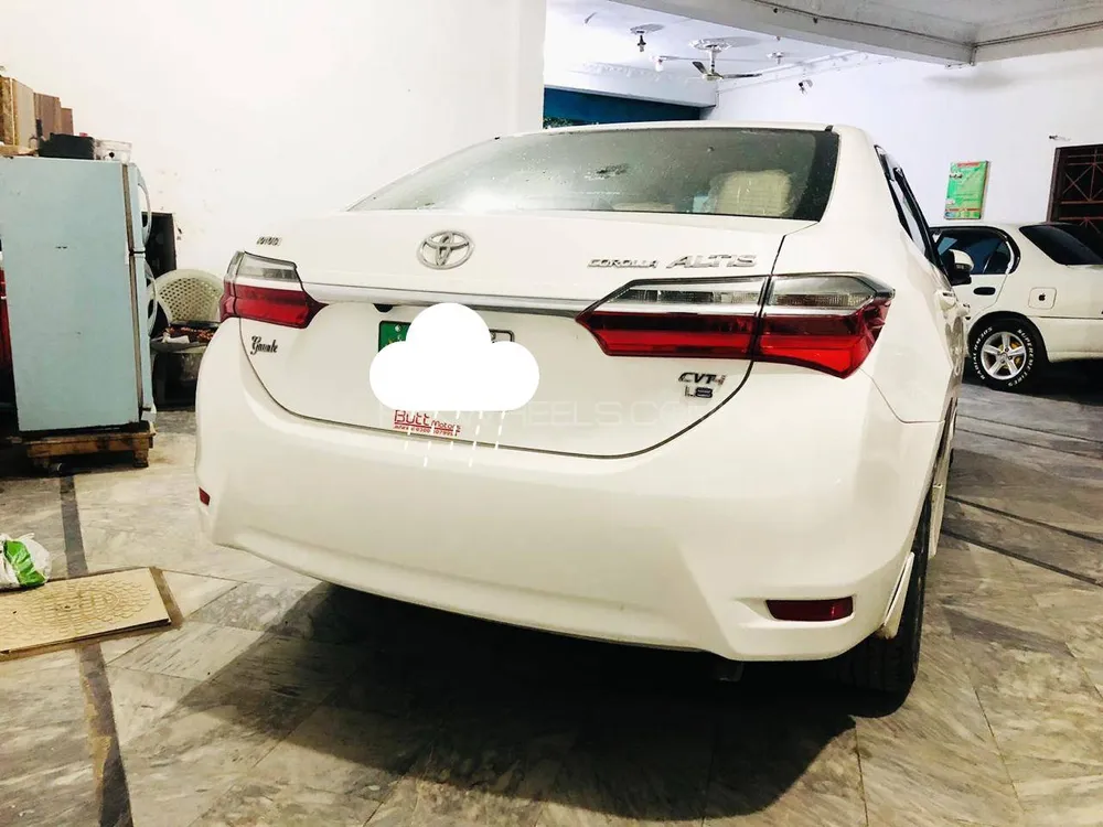 Toyota Corolla 2017 for Sale in Jauharabad Image-1