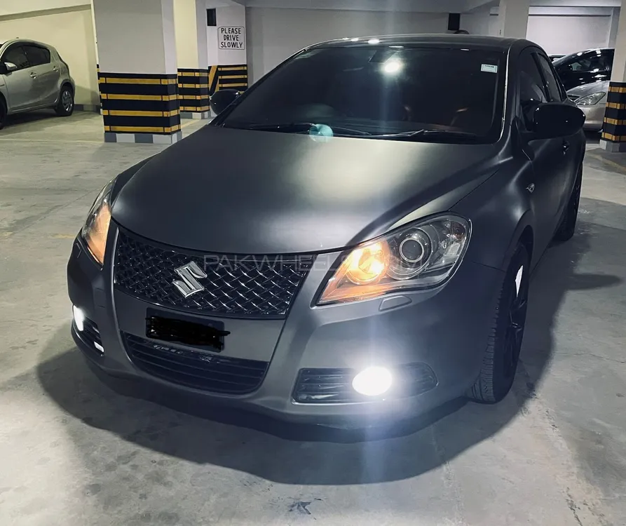 Suzuki Kizashi 2015 for Sale in Karachi Image-1